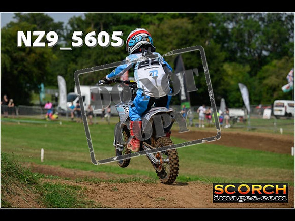 Auto 65'S-069